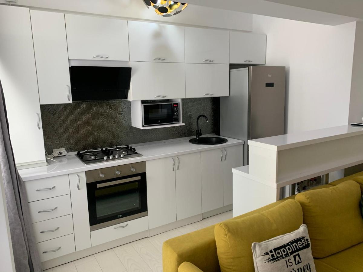 Milan Appartement Năvodari Buitenkant foto