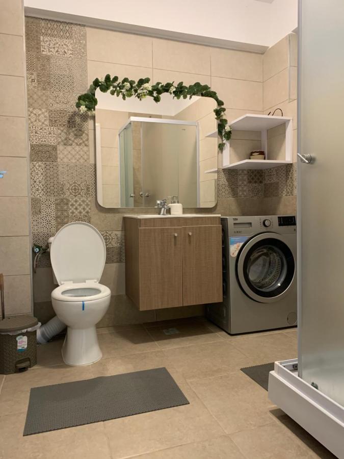 Milan Appartement Năvodari Buitenkant foto