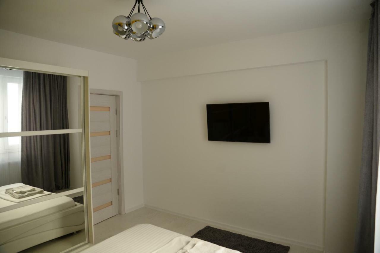 Milan Appartement Năvodari Buitenkant foto